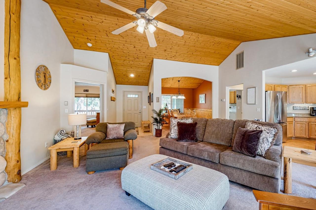 Bachelor Sunshine Retreat Villa Sunriver Exterior photo
